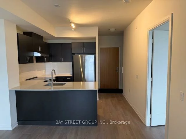 8960, Jane, Vellore Village, Vaughan