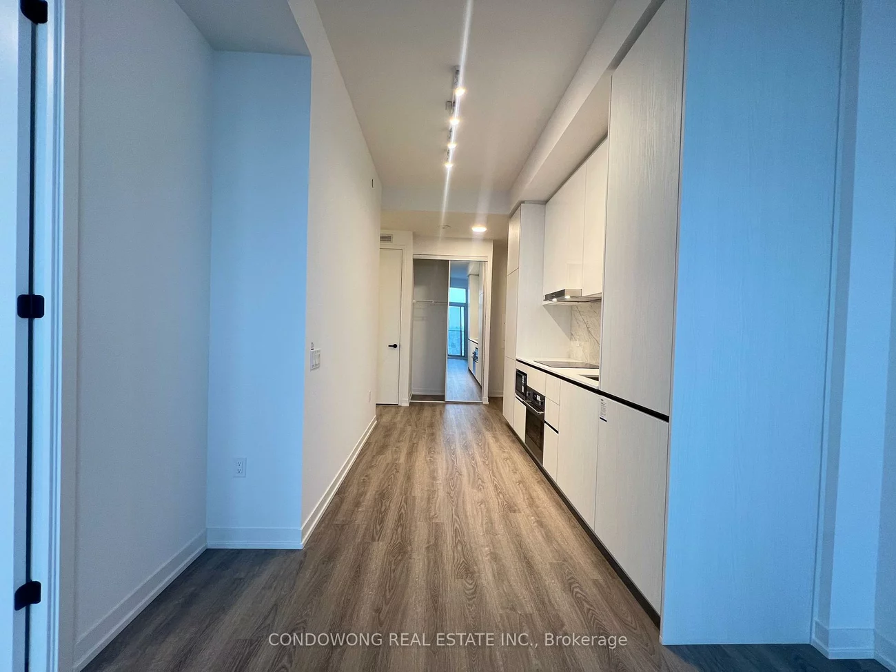 8, Interchange, Vaughan Corporate Centre, Vaughan