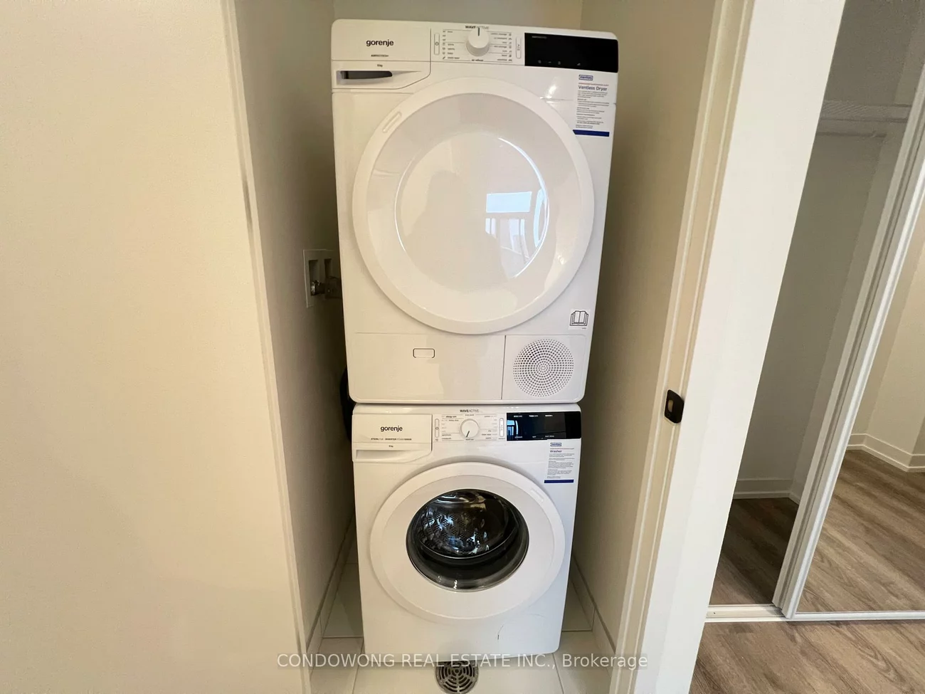 8, Interchange, Vaughan Corporate Centre, Vaughan