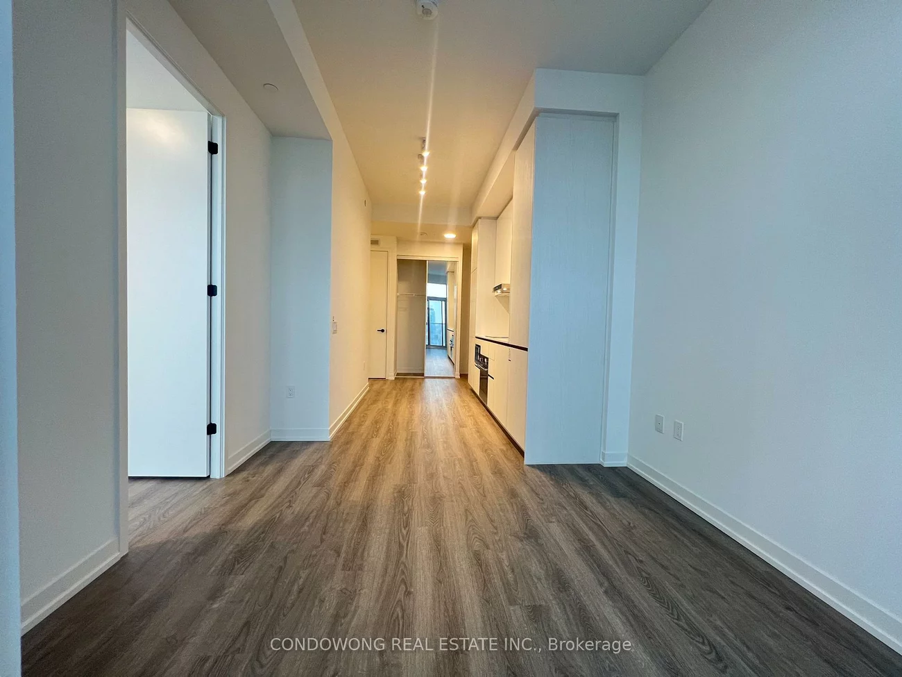 8, Interchange, Vaughan Corporate Centre, Vaughan