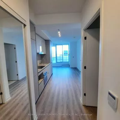 8, Interchange, Vaughan Corporate Centre, Vaughan