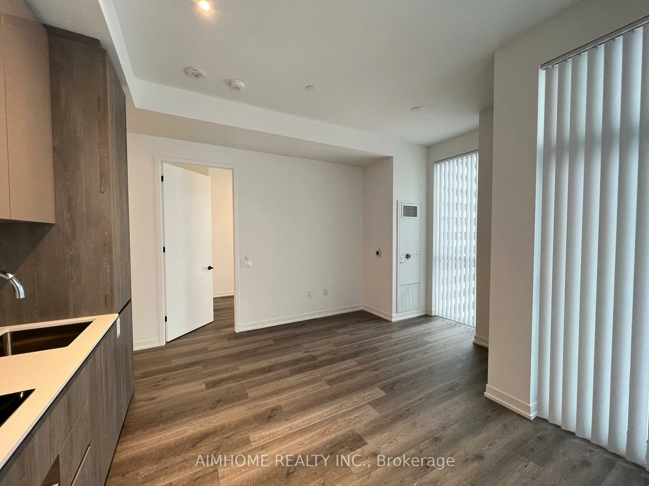 8, Interchange, Vaughan Corporate Centre, Vaughan