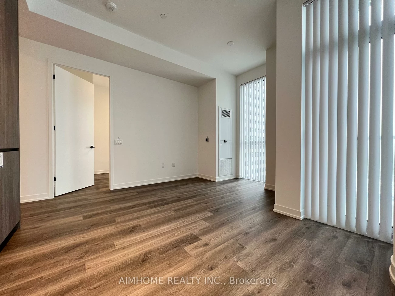 8, Interchange, Vaughan Corporate Centre, Vaughan