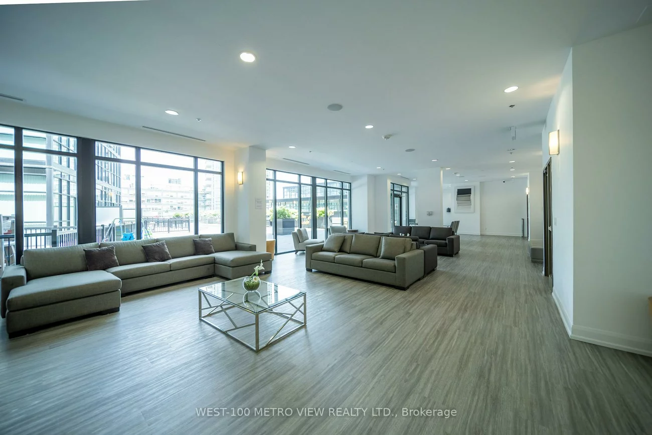 2910, Highway 7, Concord, Vaughan