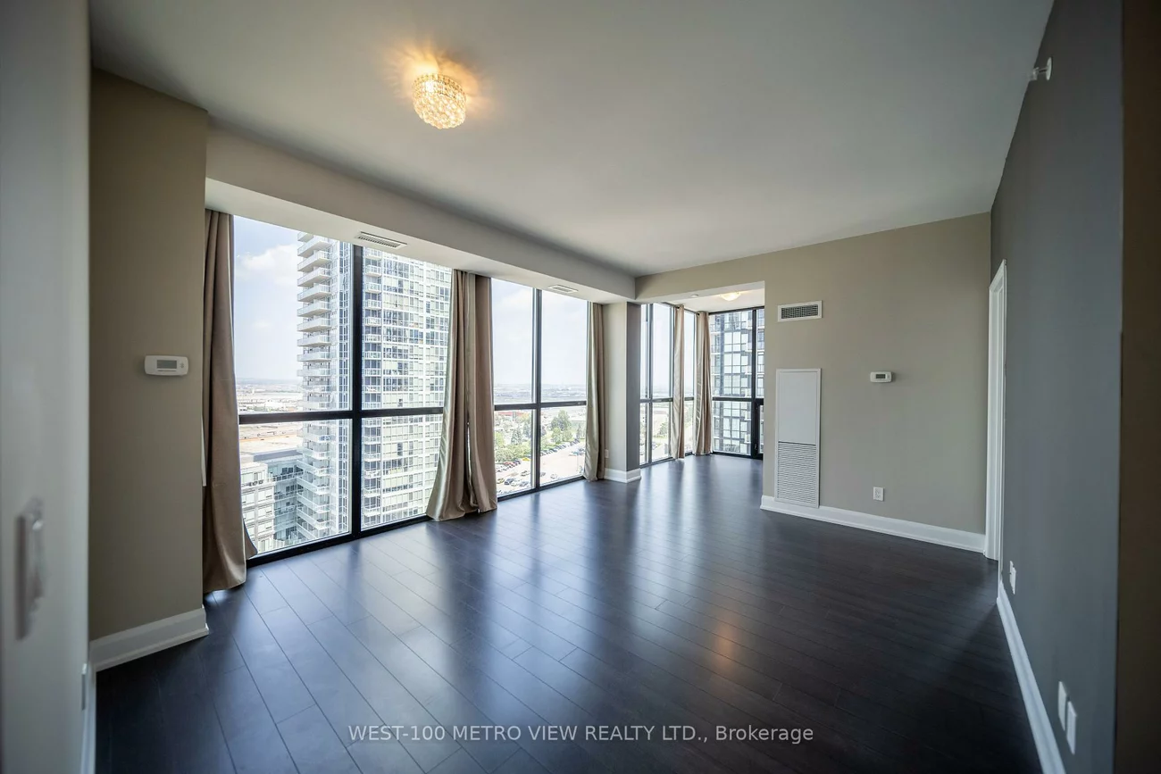 2910, Highway 7, Concord, Vaughan