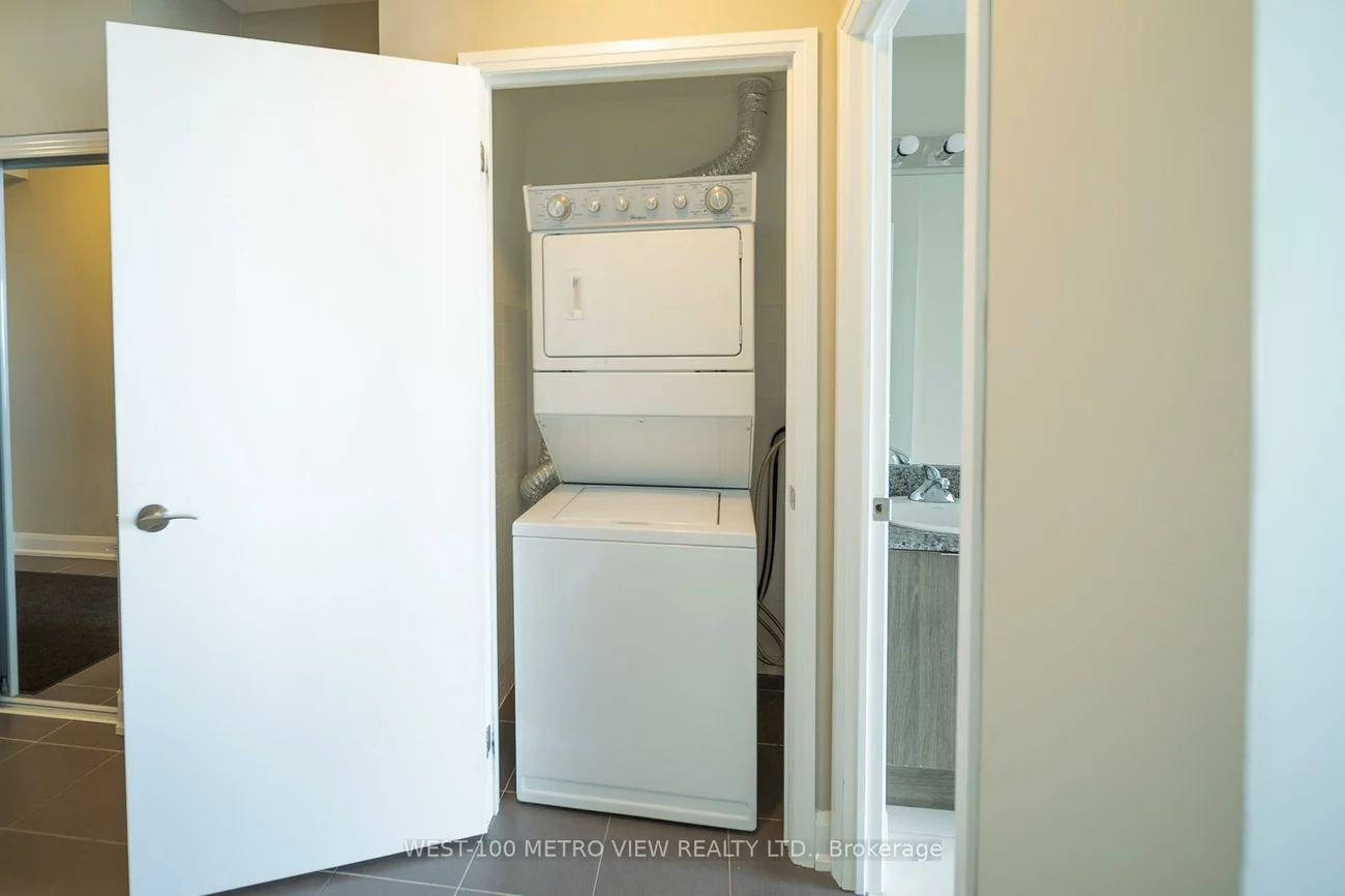 2910, Highway 7, Concord, Vaughan