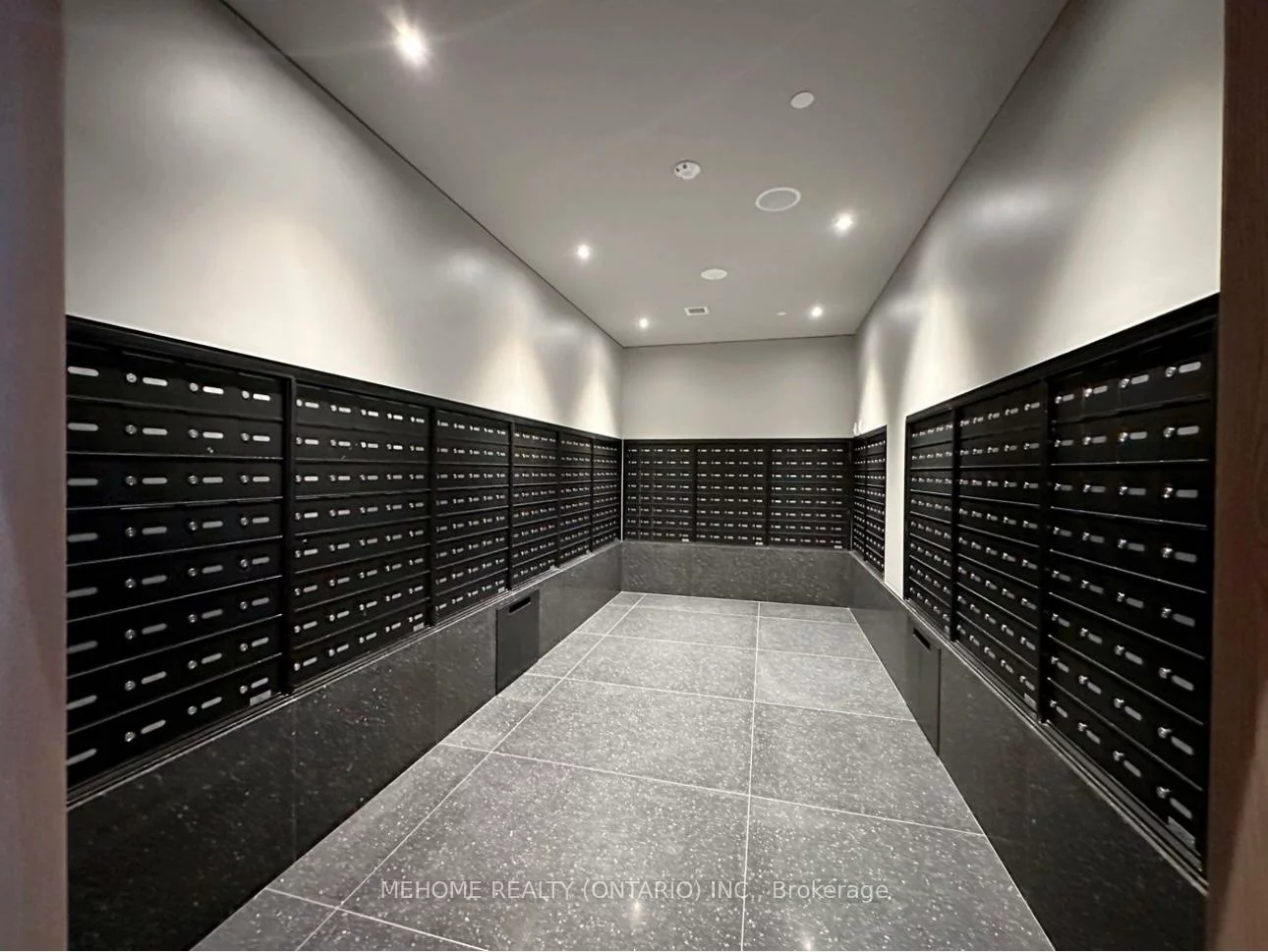 8, Interchange, Vaughan Corporate Centre, Vaughan