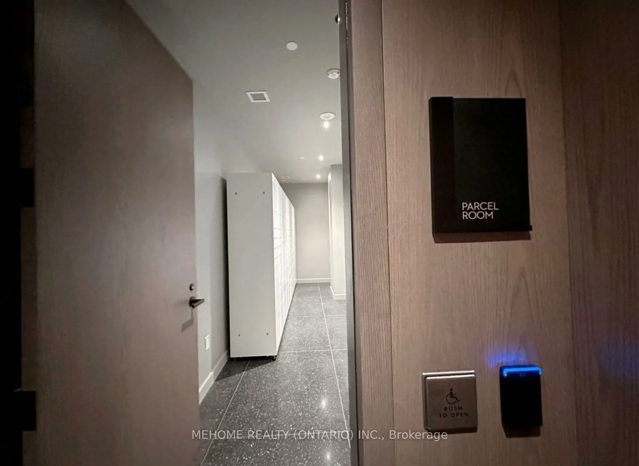 8, Interchange, Vaughan Corporate Centre, Vaughan