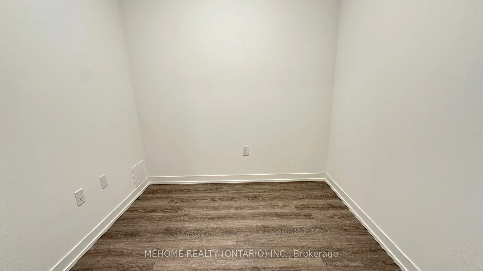 8, Interchange, Vaughan Corporate Centre, Vaughan