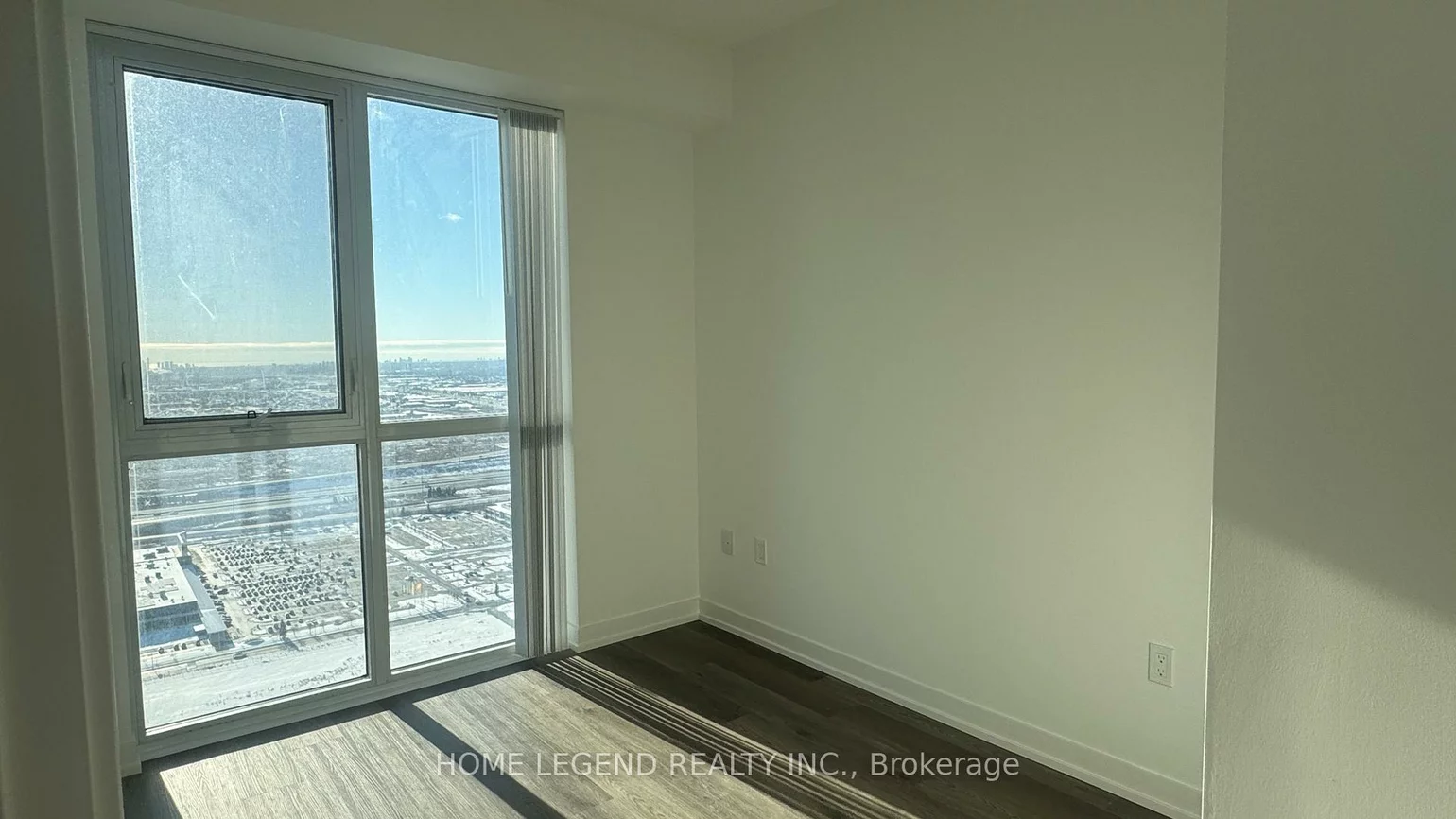 8, Interchange, Vaughan Corporate Centre, Vaughan