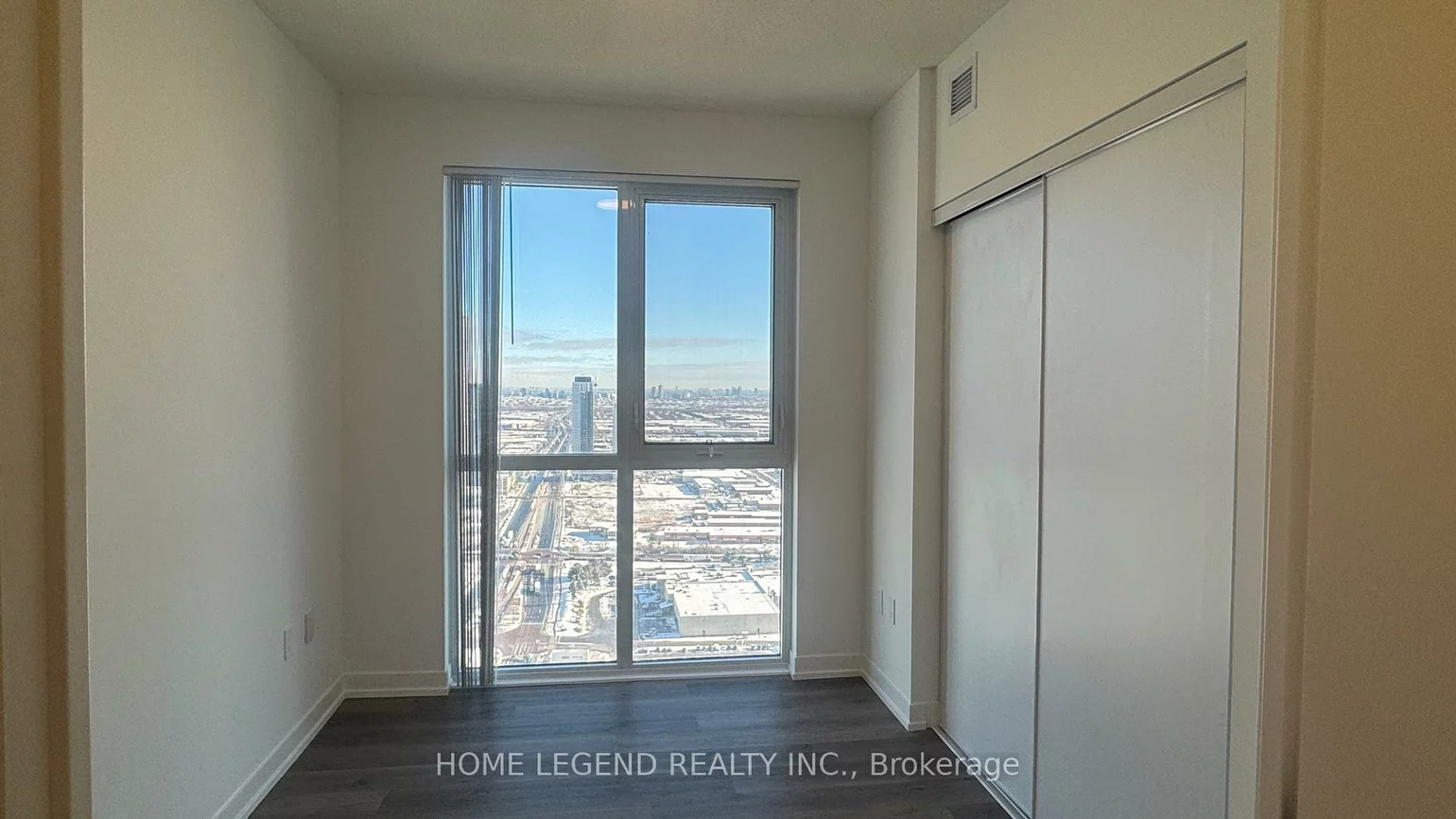 8, Interchange, Vaughan Corporate Centre, Vaughan