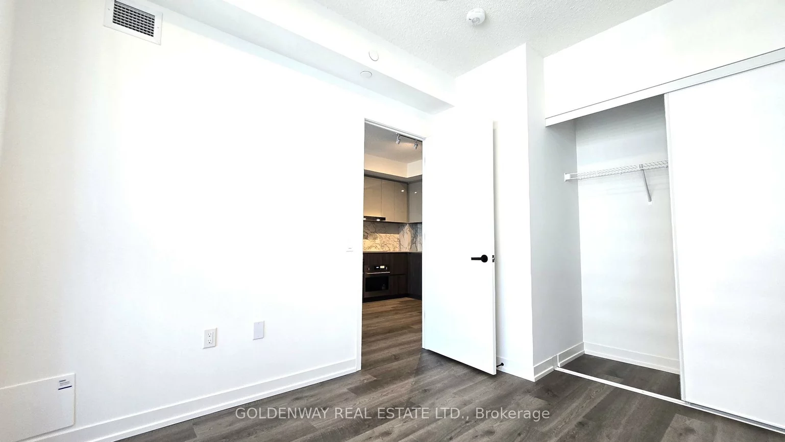 8, Interchange, Vaughan Corporate Centre, Vaughan