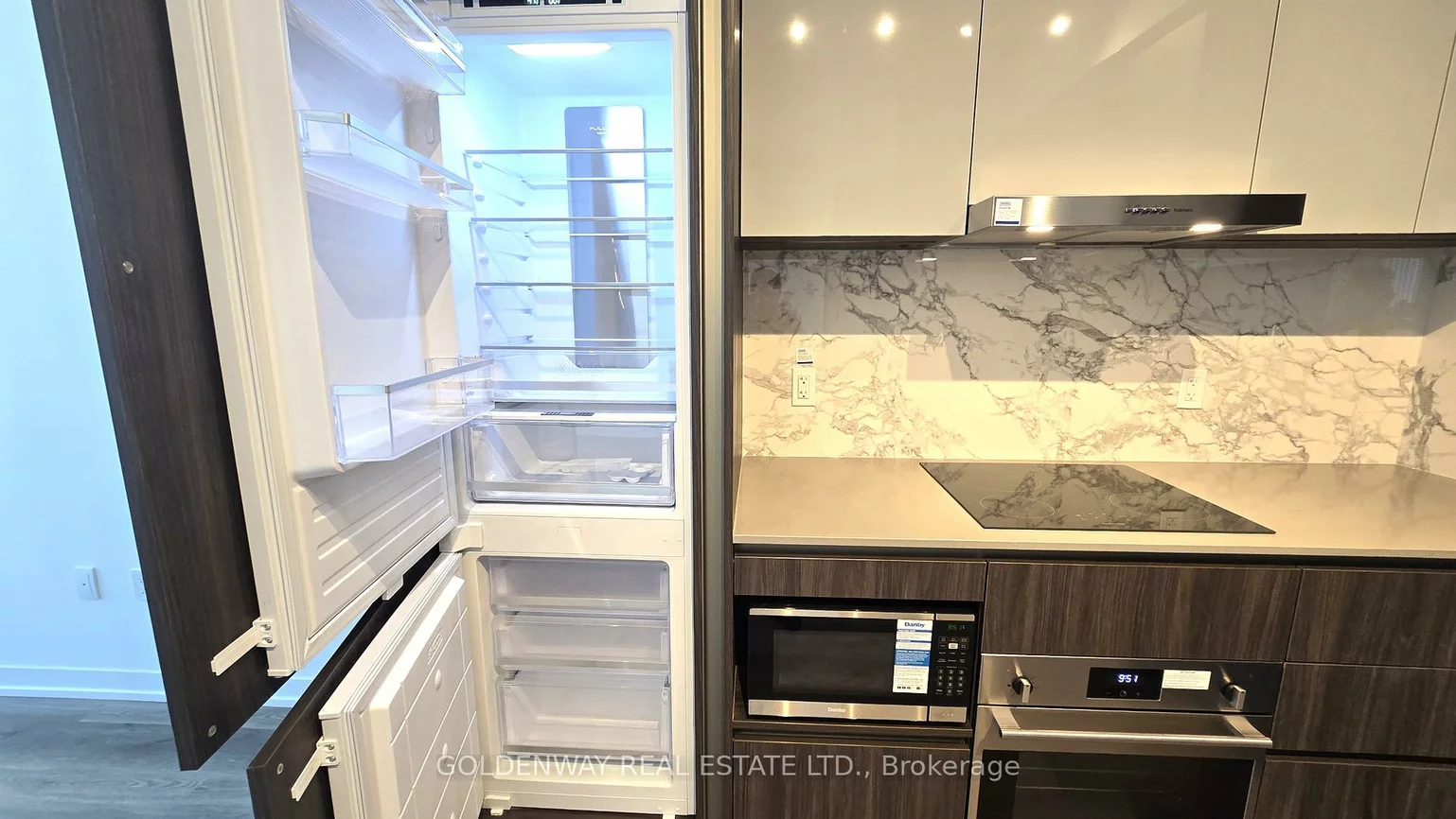 8, Interchange, Vaughan Corporate Centre, Vaughan