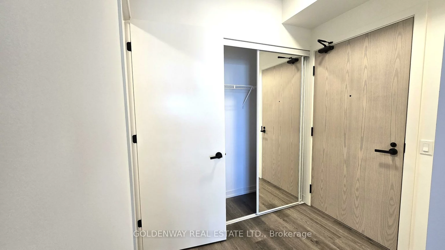 8, Interchange, Vaughan Corporate Centre, Vaughan