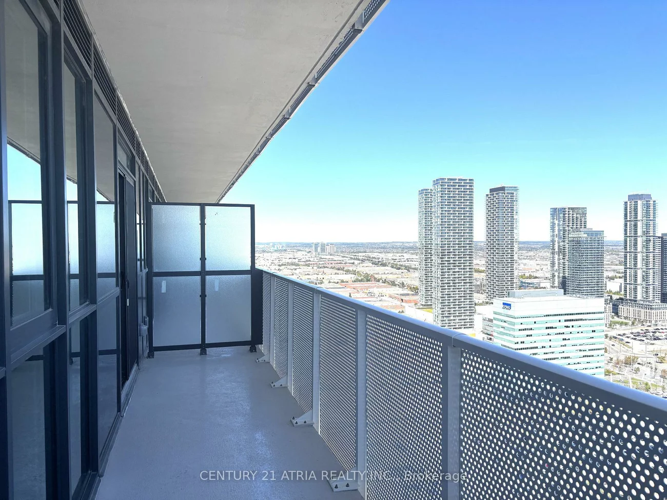 28, Interchange, Vaughan Corporate Centre, Vaughan