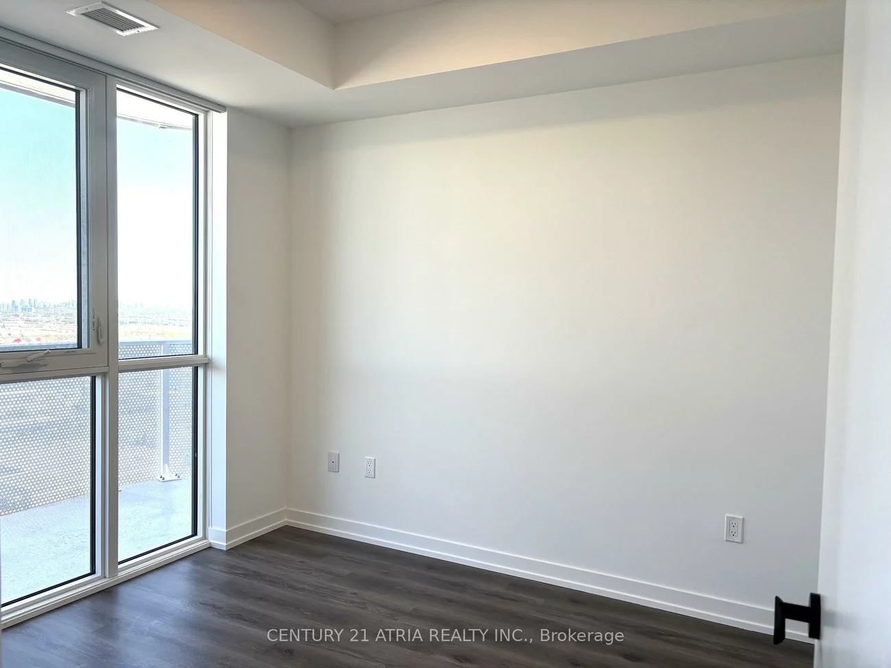 28, Interchange, Vaughan Corporate Centre, Vaughan