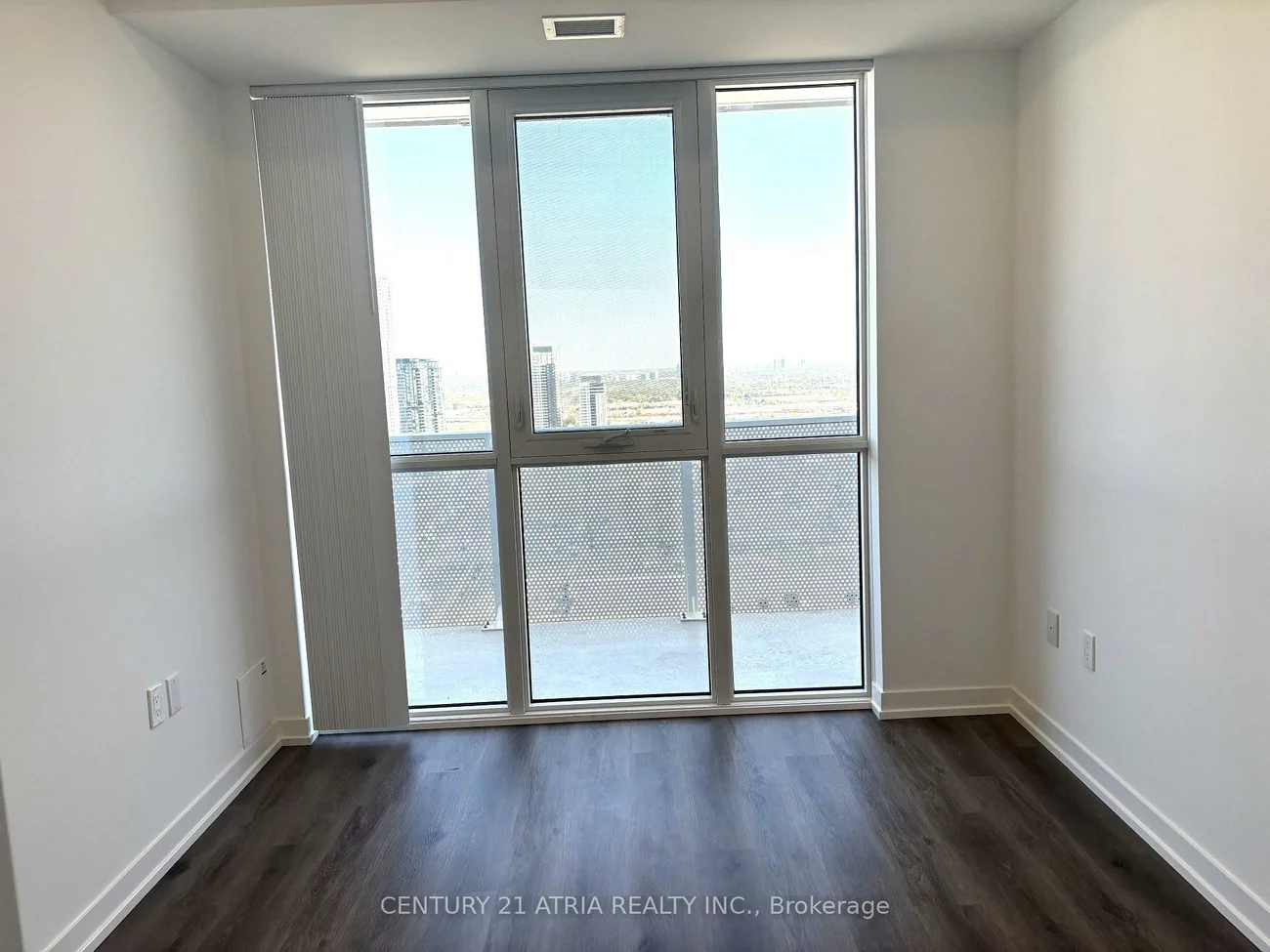 28, Interchange, Vaughan Corporate Centre, Vaughan