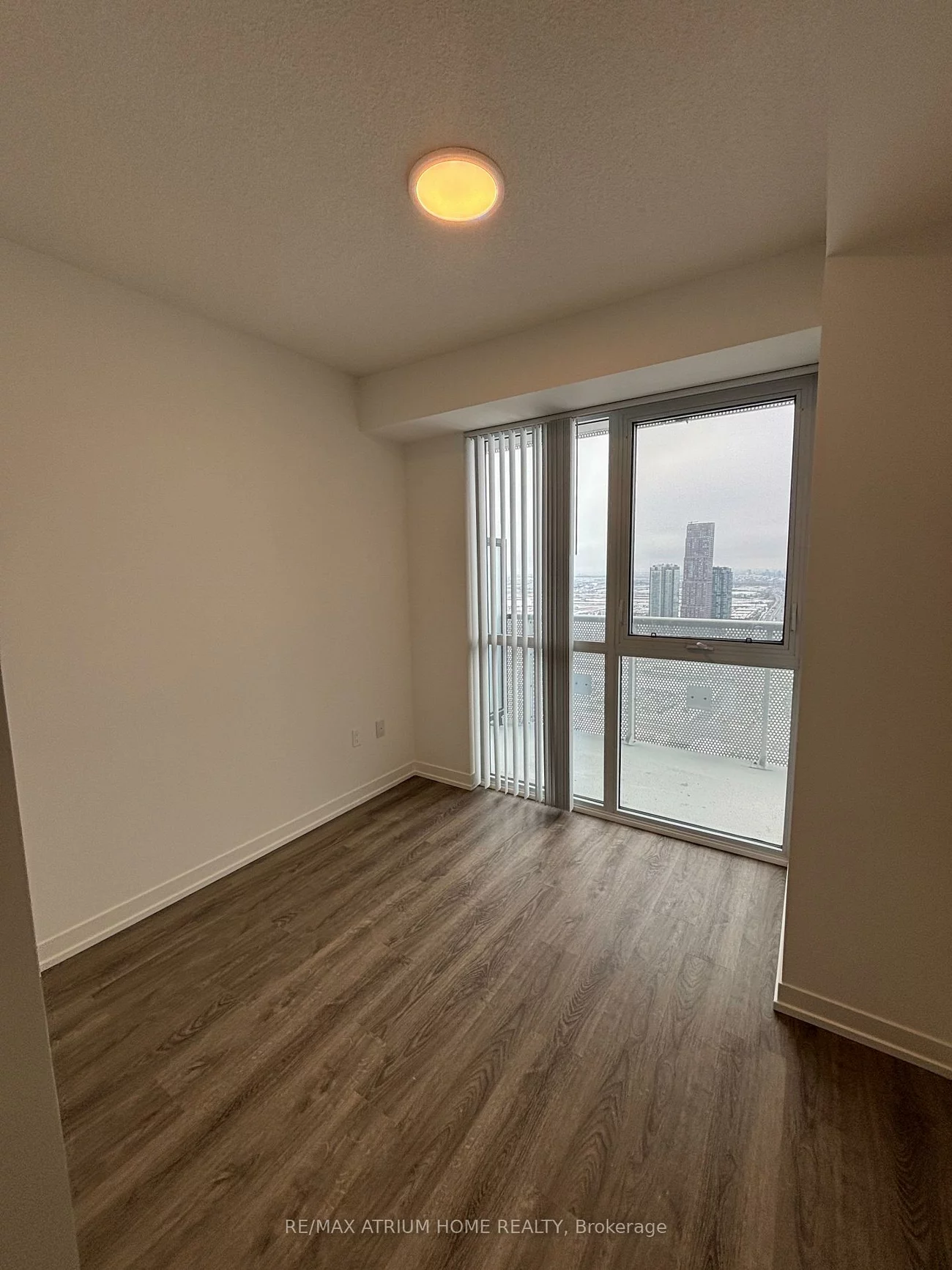 8, Interchange, Vaughan Corporate Centre, Vaughan