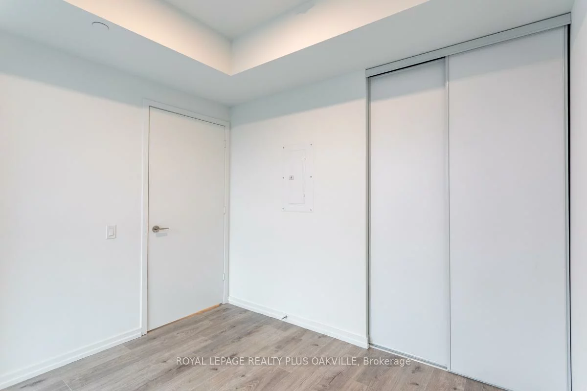 7890, Jane, Vaughan Corporate Centre, Vaughan