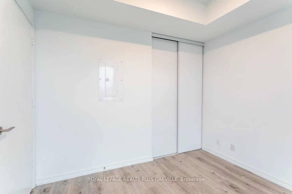 7890, Jane, Vaughan Corporate Centre, Vaughan