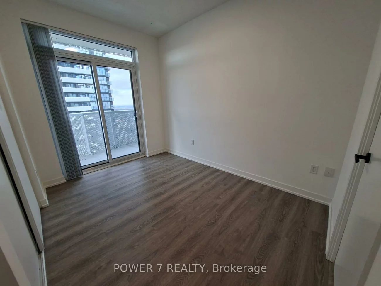 8, Interchange, Vaughan Corporate Centre, Vaughan