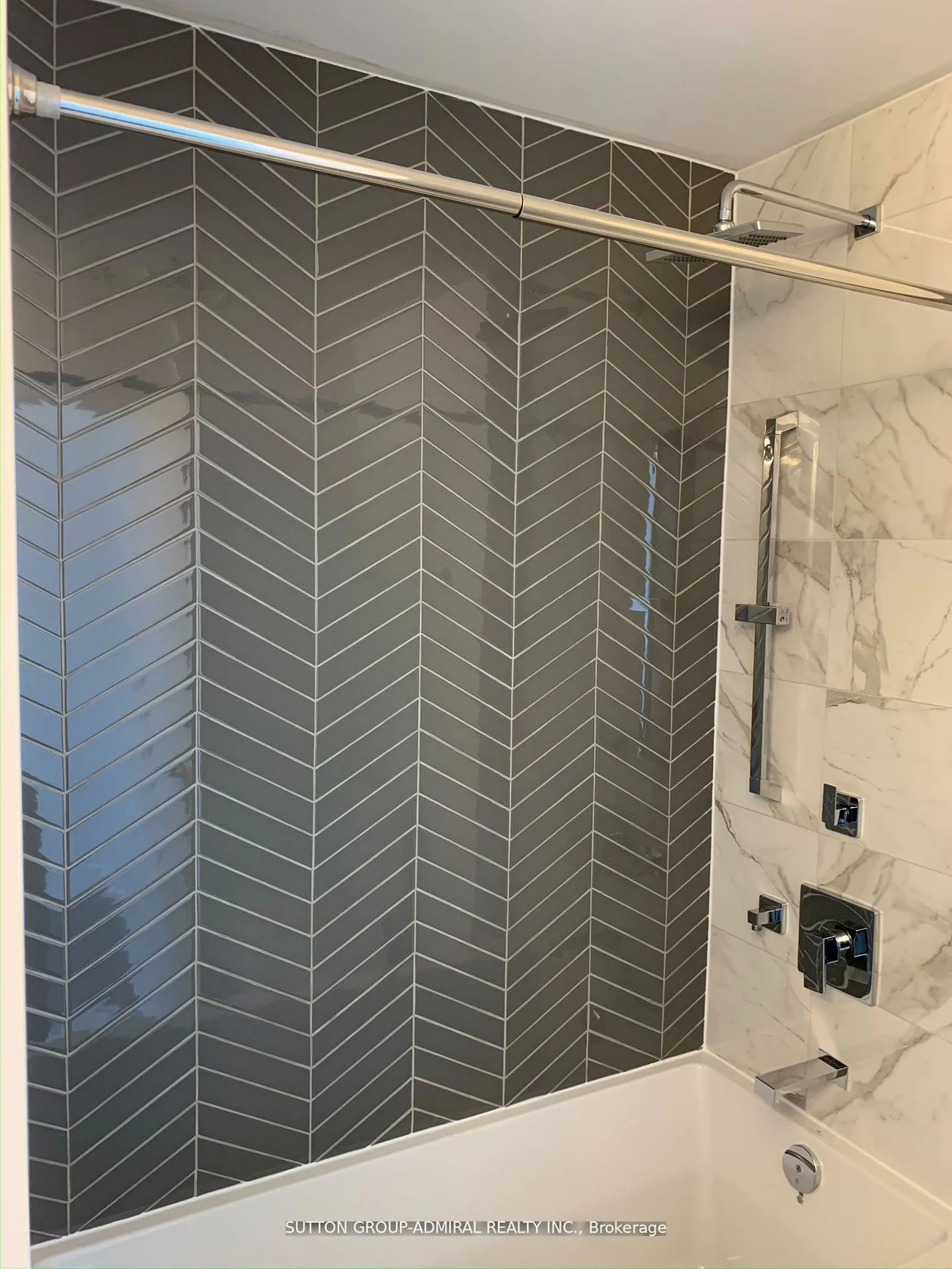 2908, Highway 7, Concord, Vaughan