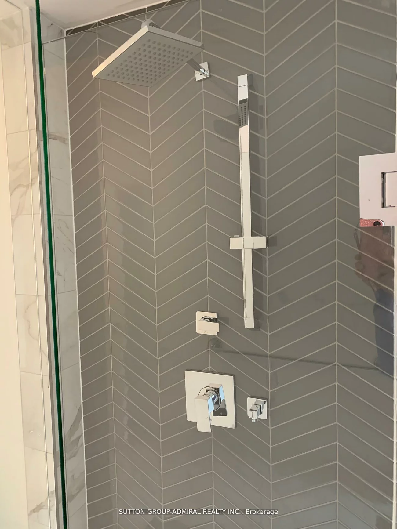 2908, Highway 7, Concord, Vaughan