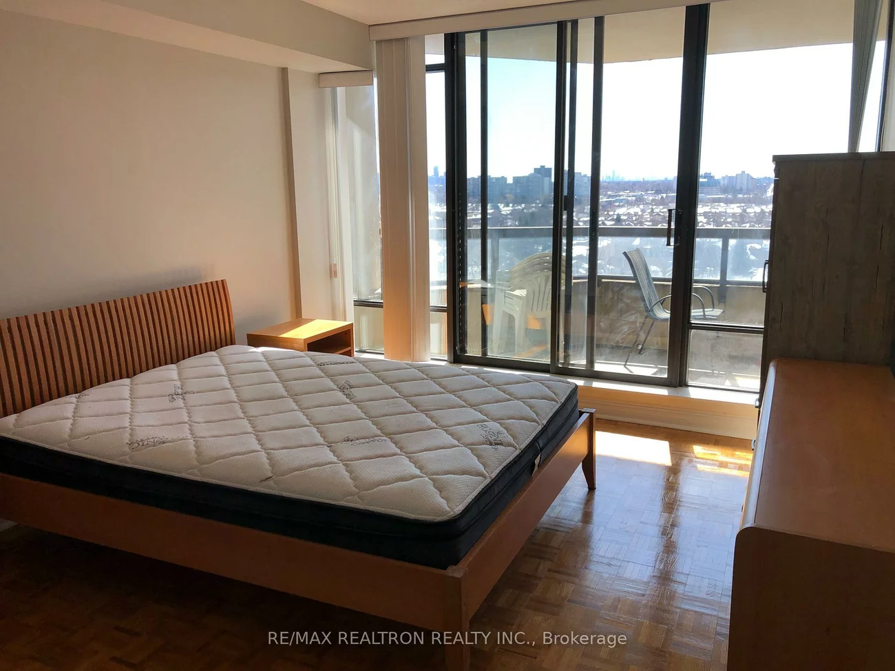 7420, Bathurst, Brownridge, Vaughan