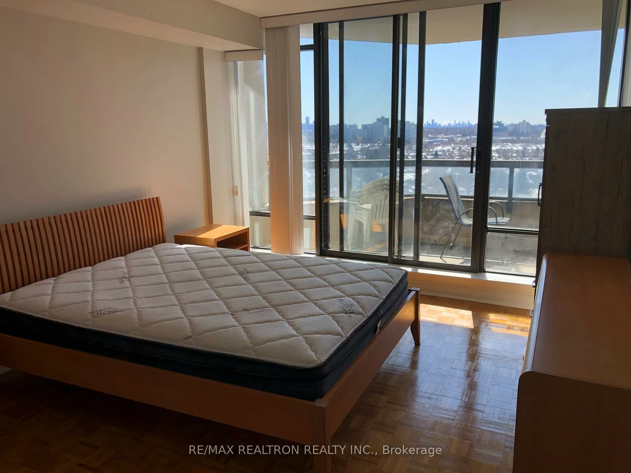 7420, Bathurst, Brownridge, Vaughan