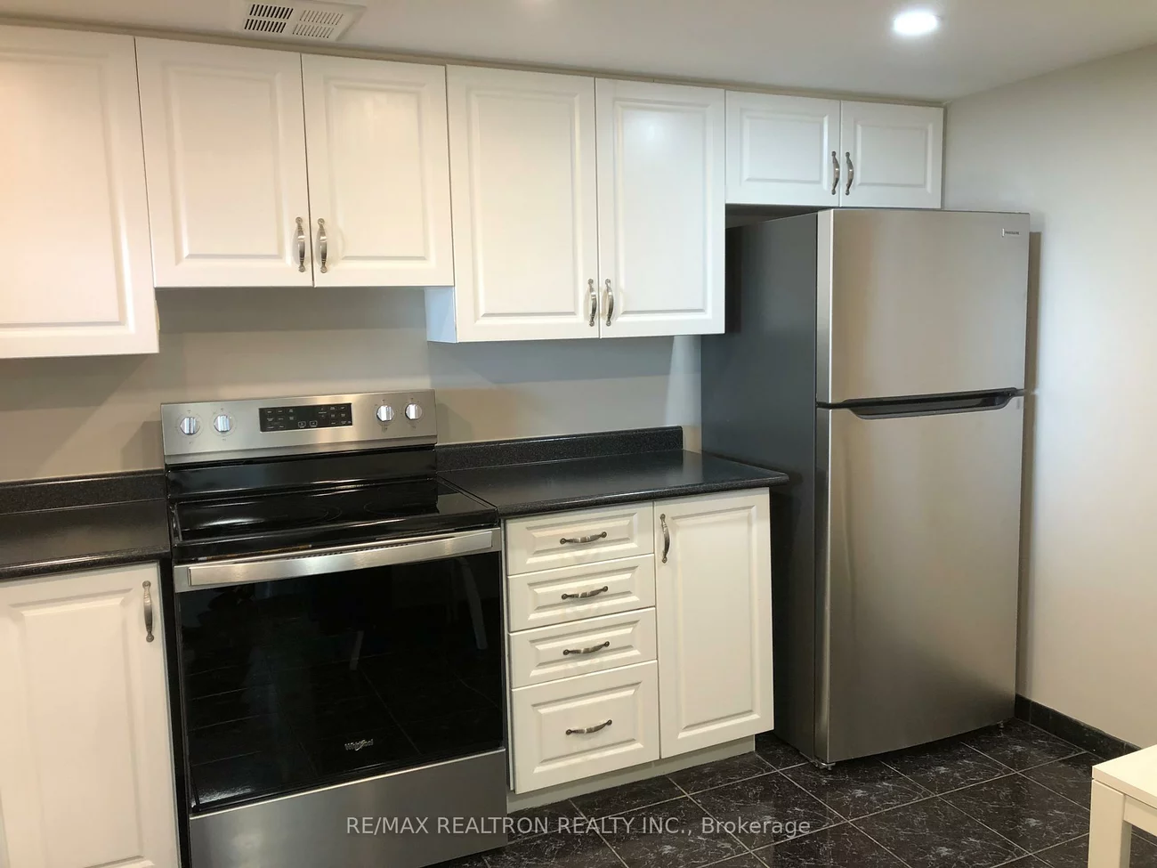 7420, Bathurst, Brownridge, Vaughan