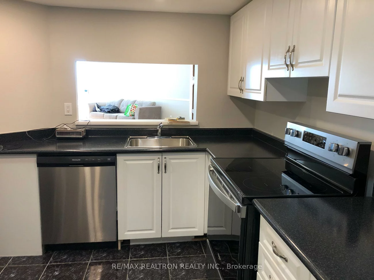 7420, Bathurst, Brownridge, Vaughan