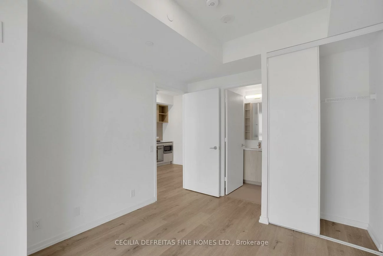 7890, Jane, Vaughan Corporate Centre, Vaughan