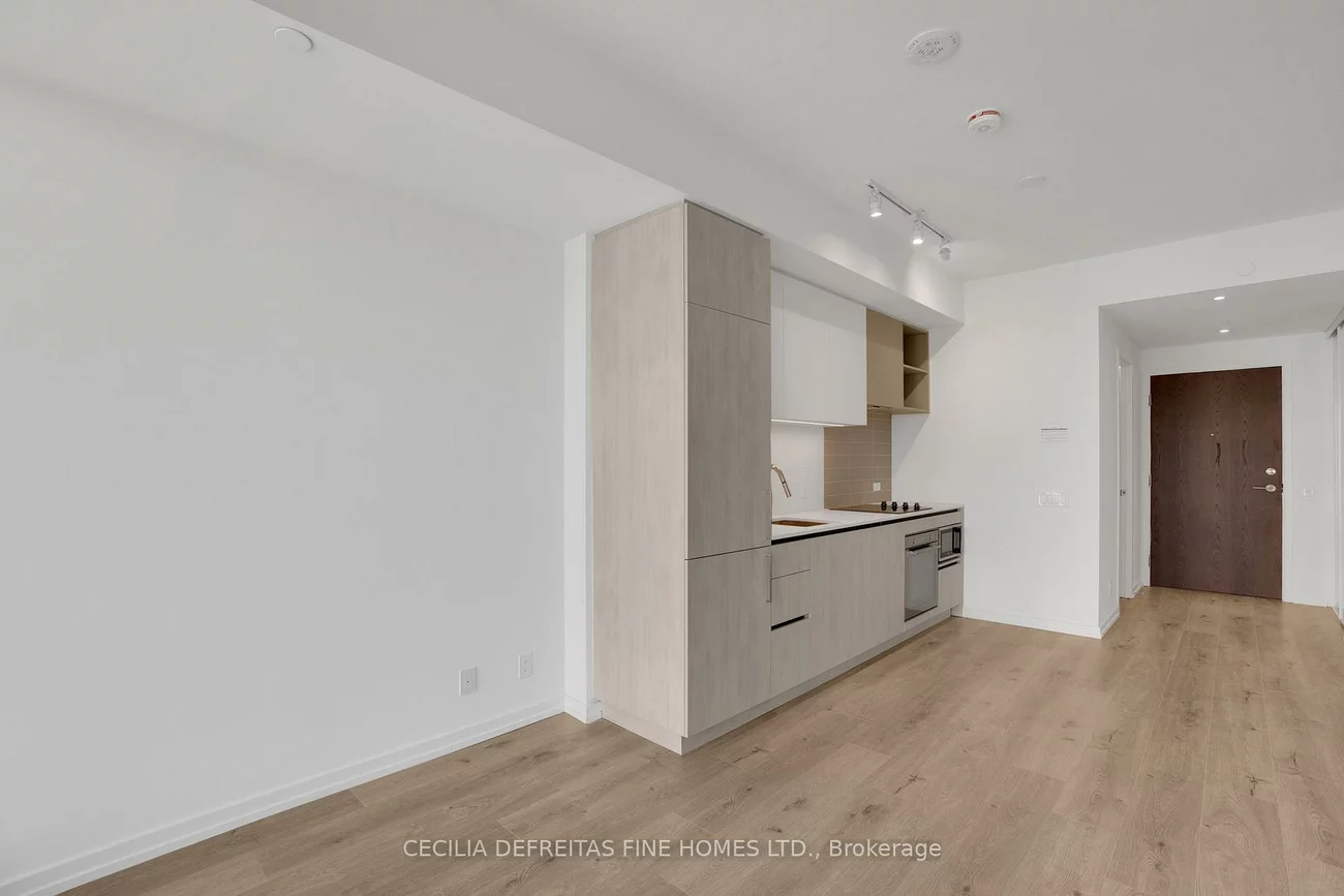 7890, Jane, Vaughan Corporate Centre, Vaughan