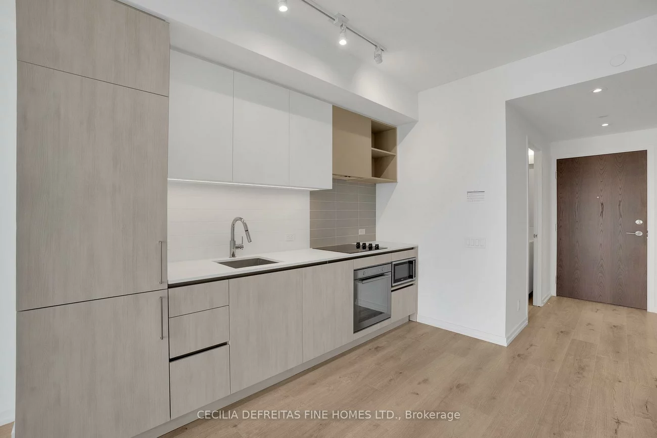 7890, Jane, Vaughan Corporate Centre, Vaughan