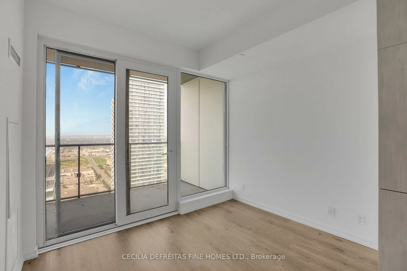 7890, Jane, Vaughan Corporate Centre, Vaughan