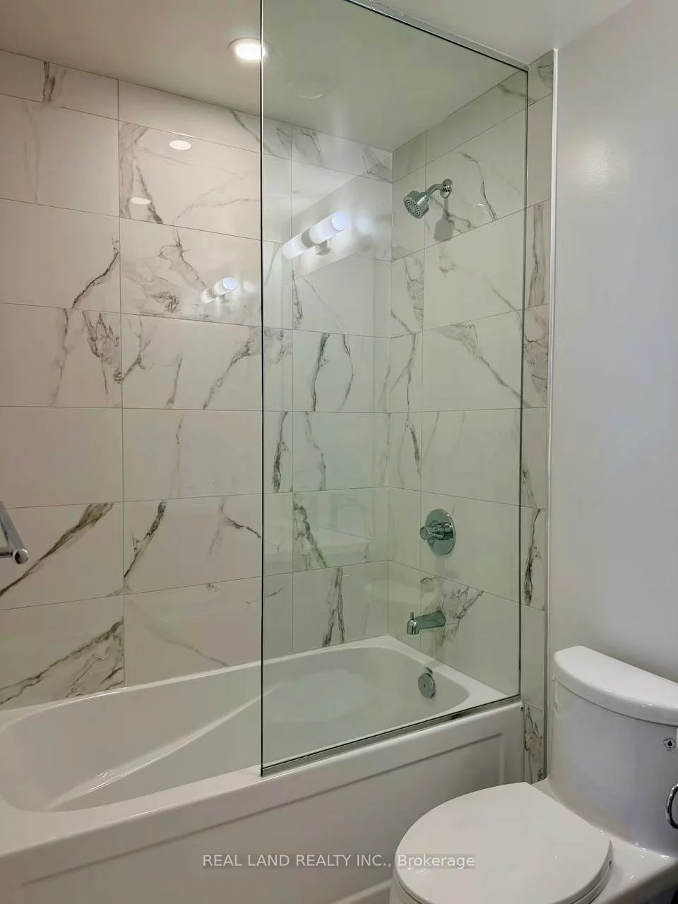 8, Interchange, Vaughan Corporate Centre, Vaughan