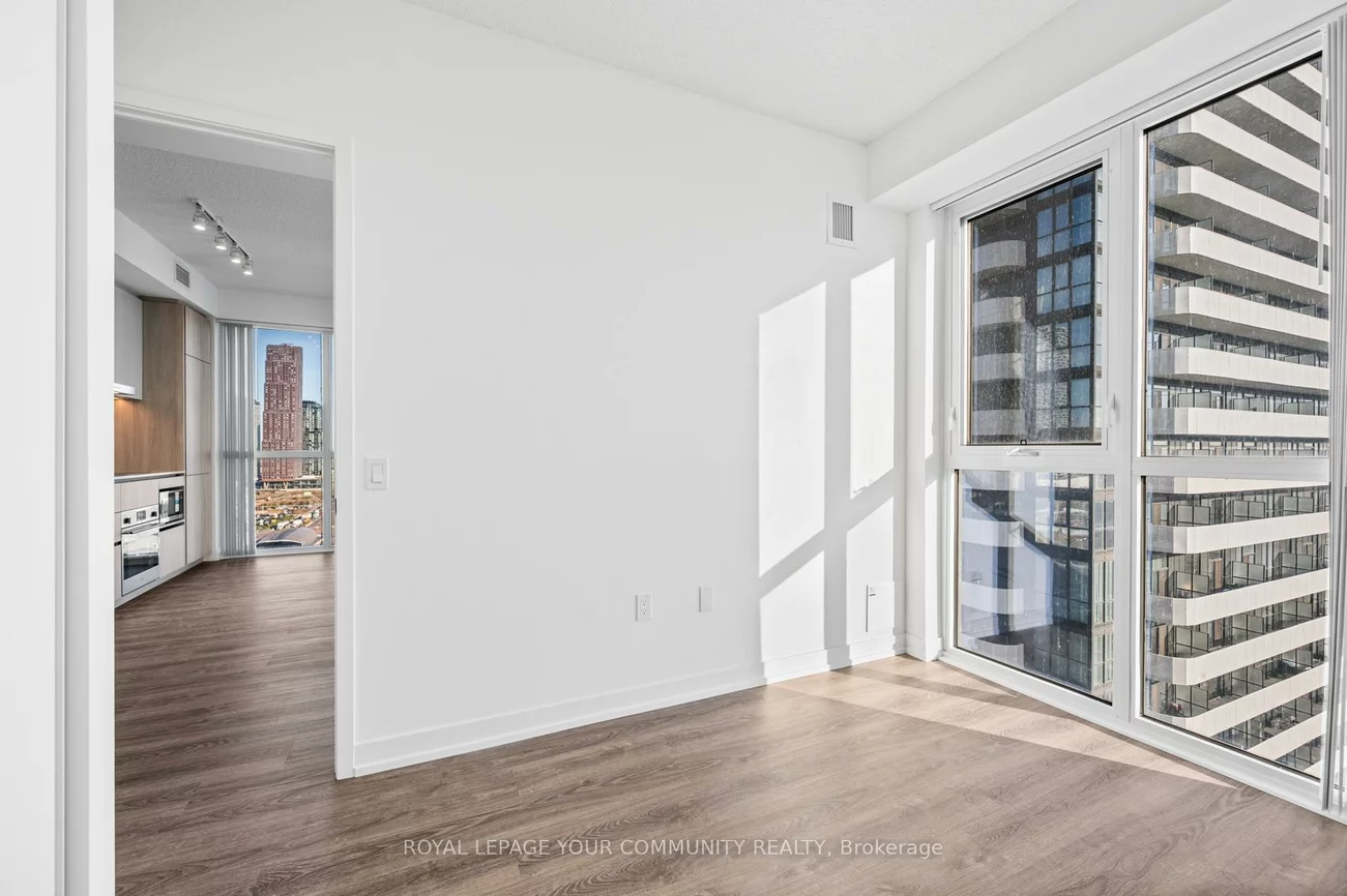 8, Interchange, Vaughan Corporate Centre, Vaughan