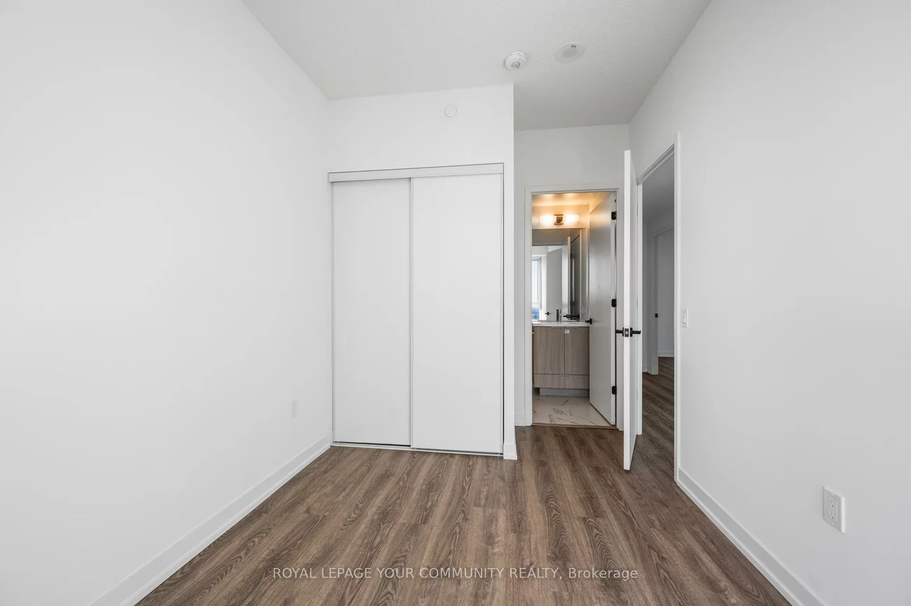 8, Interchange, Vaughan Corporate Centre, Vaughan