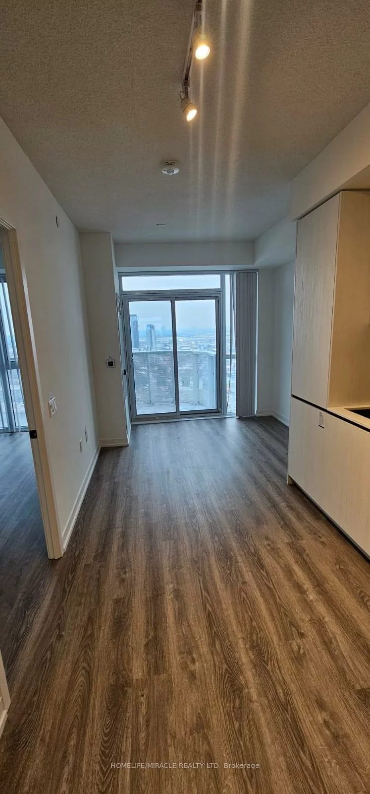 8, Interchange, Vaughan Corporate Centre, Vaughan