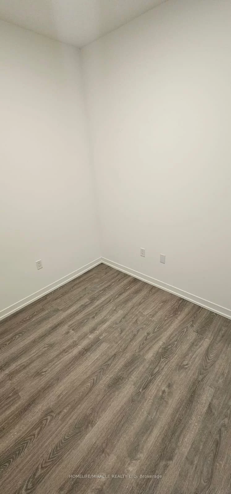 8, Interchange, Vaughan Corporate Centre, Vaughan