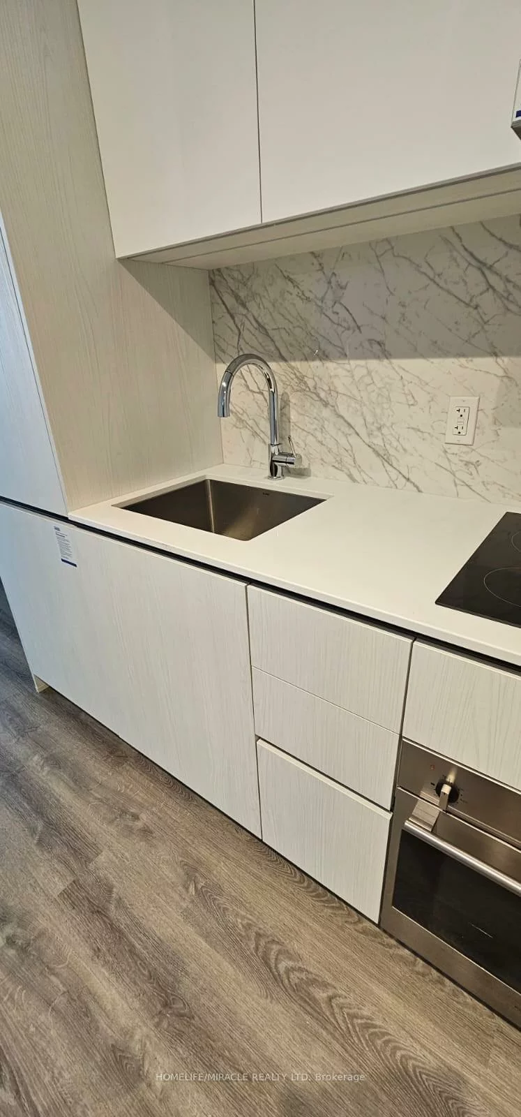 8, Interchange, Vaughan Corporate Centre, Vaughan