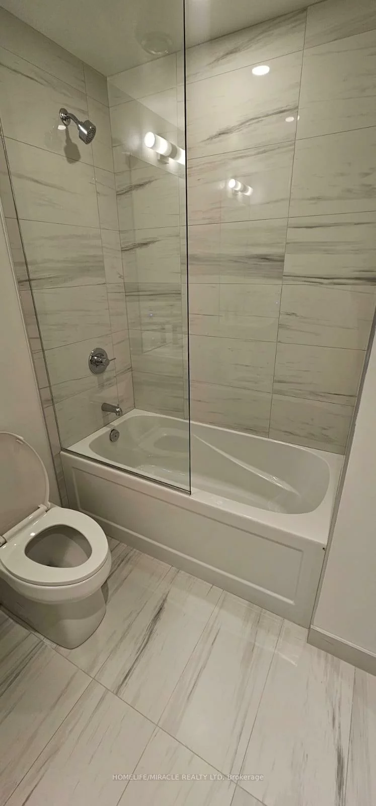 8, Interchange, Vaughan Corporate Centre, Vaughan