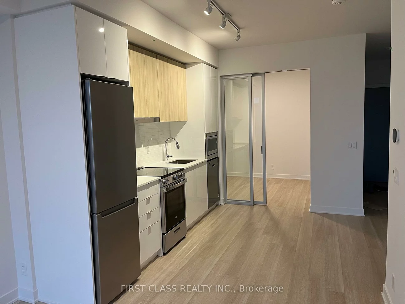 50, Upper Mall, Brownridge, Vaughan