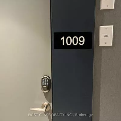 50, Upper Mall, Brownridge, Vaughan