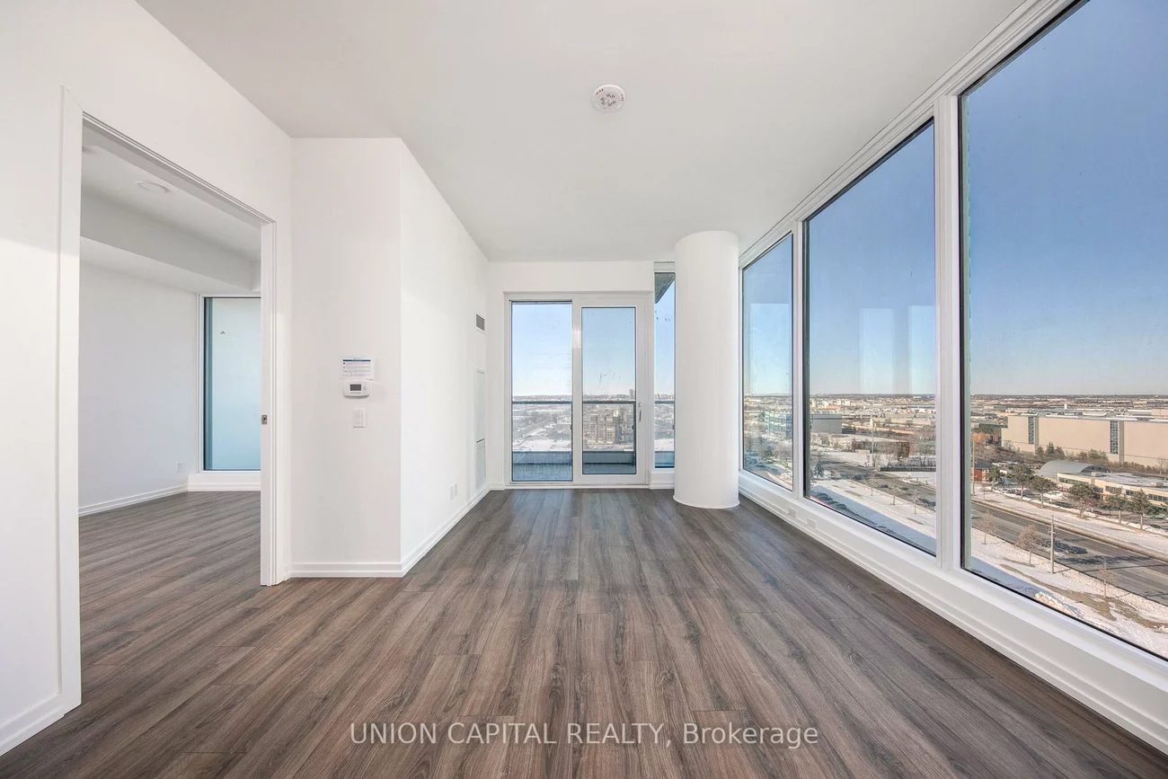 1000, Portage, Vaughan Corporate Centre, Vaughan