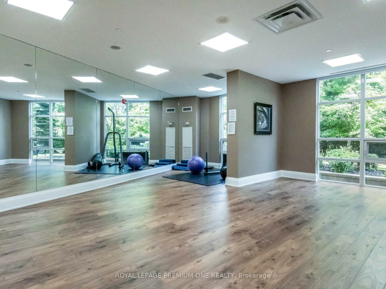 9225, Jane, Maple, Vaughan