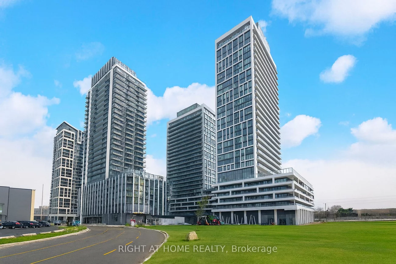 8960, Jane, Vellore Village, Vaughan