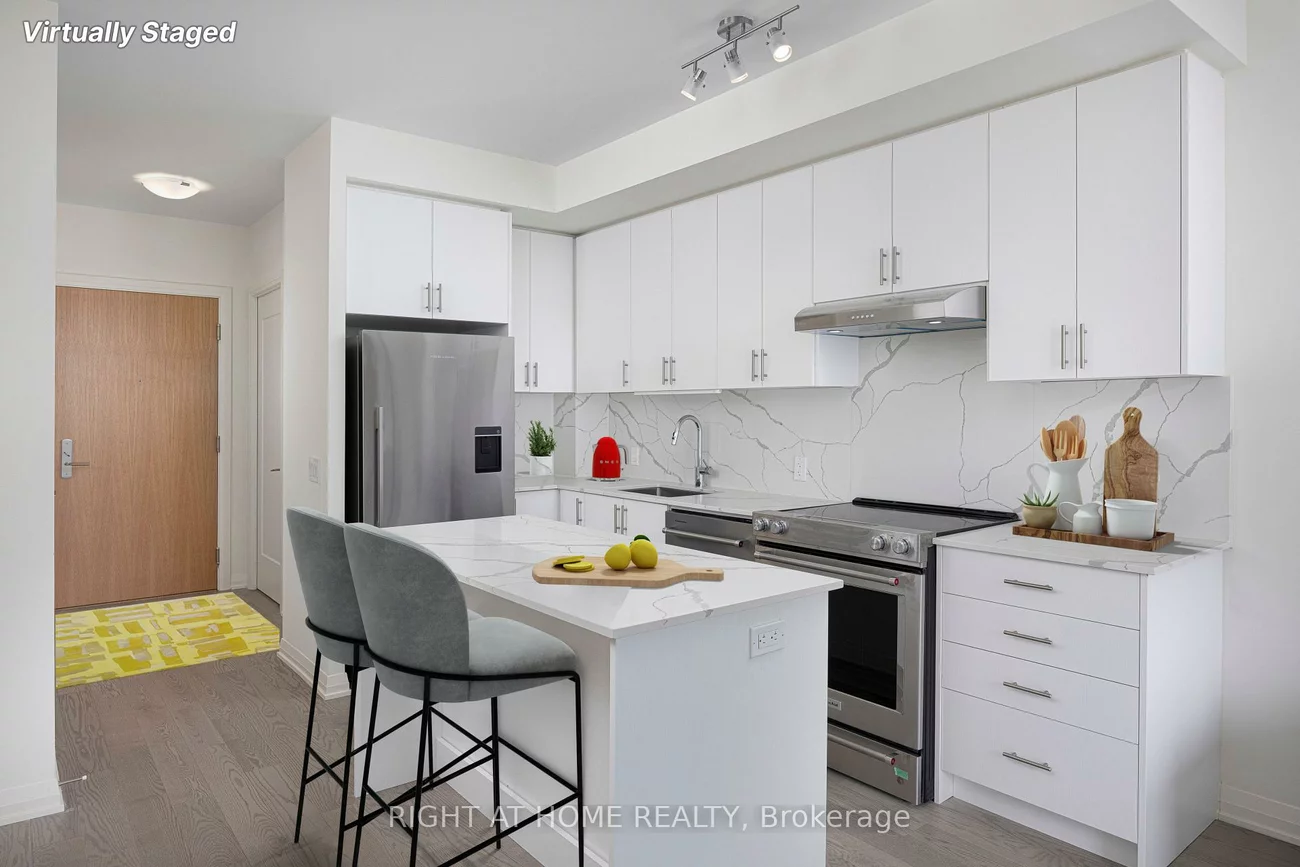 8960, Jane, Vellore Village, Vaughan