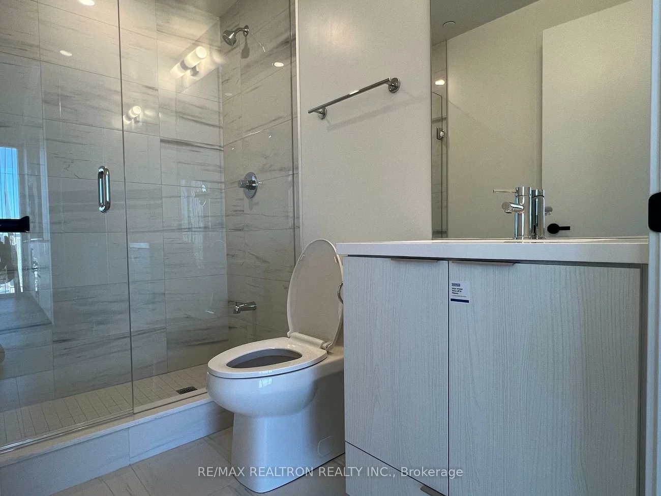 8, Interchange, Vaughan Corporate Centre, Vaughan