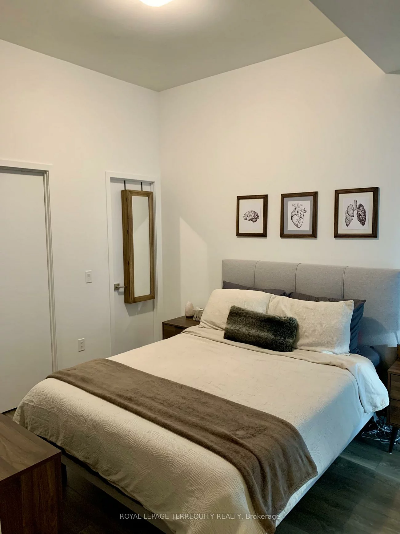 2908, Highway 7, Concord, Vaughan